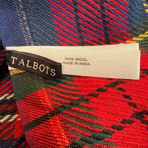 Talbots 100% Wool Red & Navy Tartan Plaid Oversized Fringe Scarf / Wrap - Picture 6 of 6